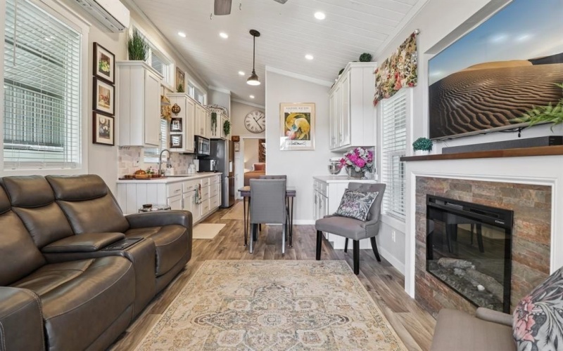 506 Brazos Harbor Drive, Granbury, TX 76048, 1 Dormitorio Habitaciones , ,1 BañoBaños,Residential,En Venta,506 Brazos Harbor Drive,0,21126387