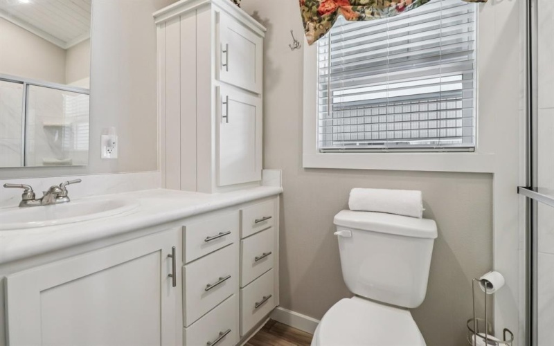 506 Brazos Harbor Drive, Granbury, TX 76048, 1 Dormitorio Habitaciones , ,1 BañoBaños,Residential,En Venta,506 Brazos Harbor Drive,0,21126387