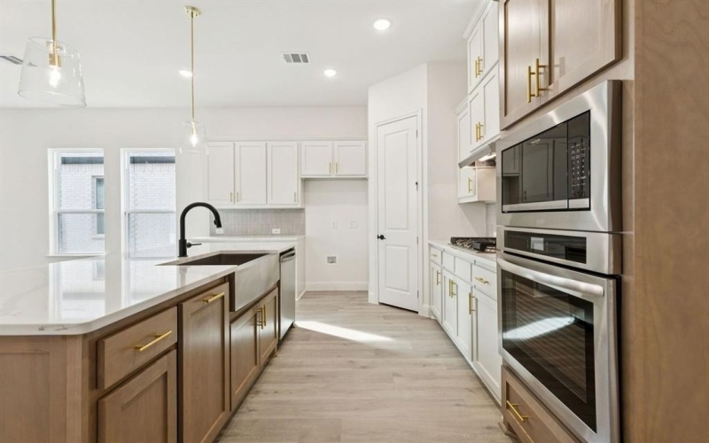 5409 Bardwell Drive, Denton, TX 76226, 4 Habitaciones Habitaciones , ,2 BañosBaños,Residential,En Venta,5409 Bardwell Drive,0,21126624