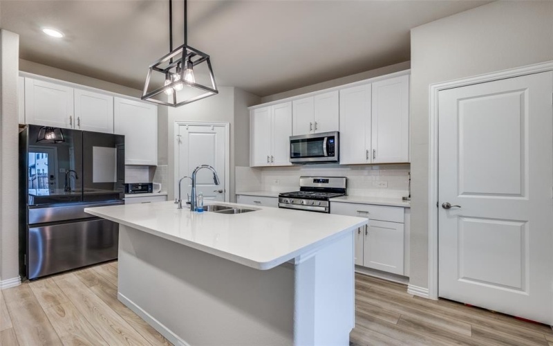 11037 Firebrush Lane, Fort Worth, TX 76108, 4 Bedrooms Bedrooms, ,2 BathroomsBathrooms,Residential,For Sale,11037 Firebrush Lane,0,21126653