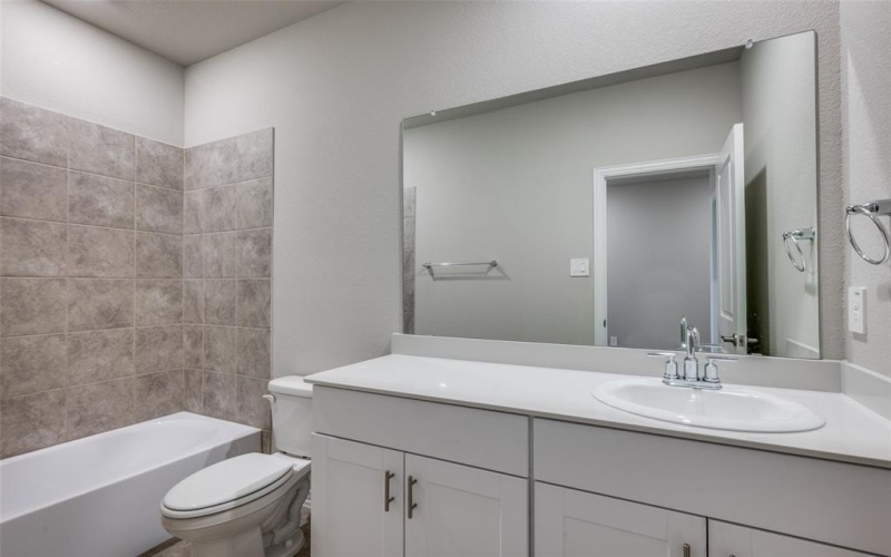 11037 Firebrush Lane, Fort Worth, TX 76108, 4 Bedrooms Bedrooms, ,2 BathroomsBathrooms,Residential,For Sale,11037 Firebrush Lane,0,21126653