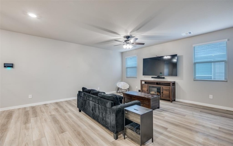 11037 Firebrush Lane, Fort Worth, TX 76108, 4 Bedrooms Bedrooms, ,2 BathroomsBathrooms,Residential,For Sale,11037 Firebrush Lane,0,21126653