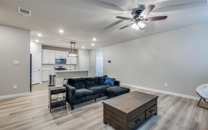 11037 Firebrush Lane, Fort Worth, TX 76108, 4 Bedrooms Bedrooms, ,2 BathroomsBathrooms,Residential,For Sale,11037 Firebrush Lane,0,21126653