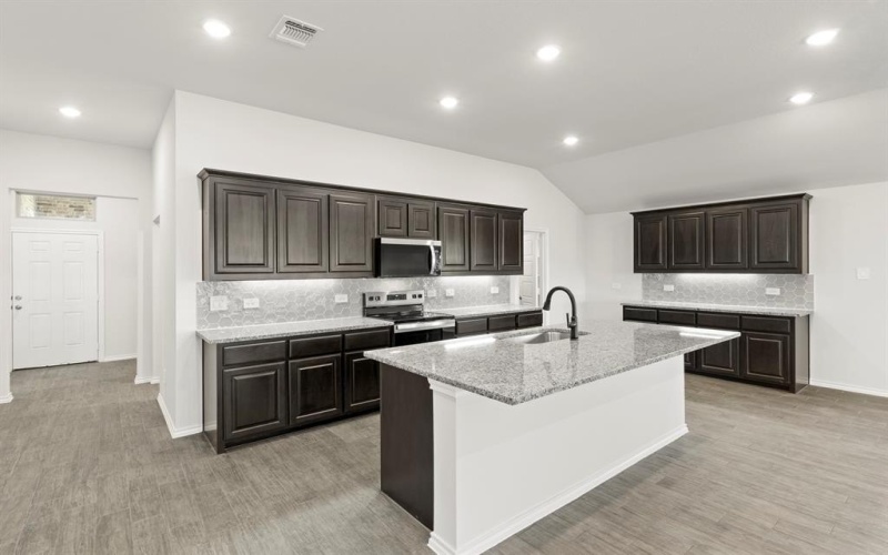 7816 Kingfisher Road, Aubrey, TX 76227, 3 Bedrooms Bedrooms, ,2 BathroomsBathrooms,Residential,For Sale,7816 Kingfisher Road,0,21126817