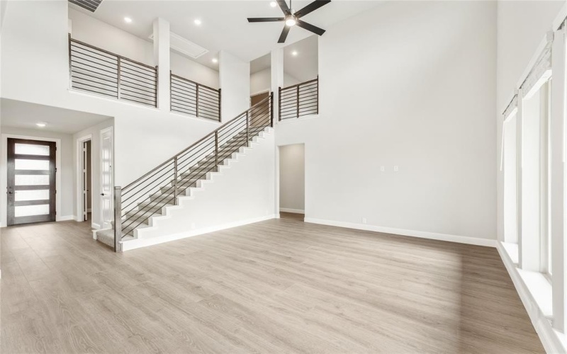 2618 Waterfall Court, Mansfield, TX 76084, 4 Bedrooms Bedrooms, ,5 BathroomsBathrooms,Residential,For Sale,2618 Waterfall Court,0,21126894