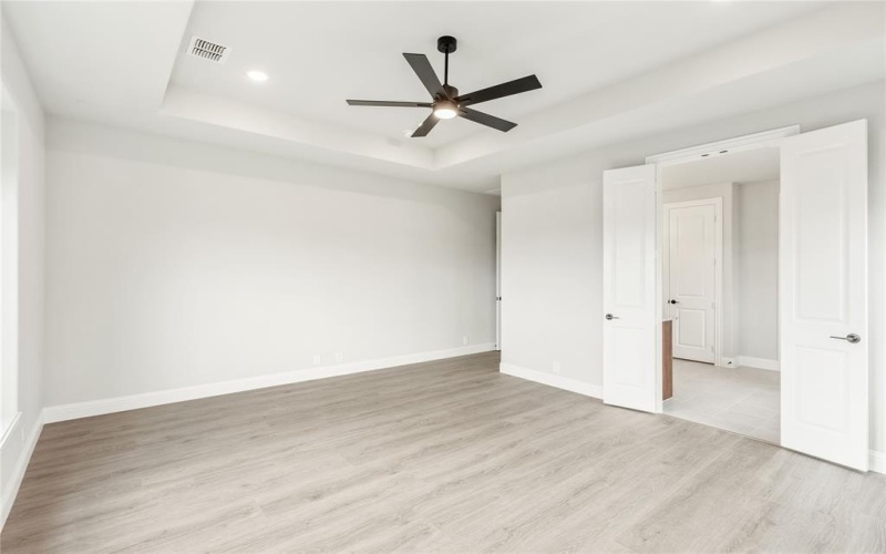 2618 Waterfall Court, Mansfield, TX 76084, 4 Bedrooms Bedrooms, ,5 BathroomsBathrooms,Residential,For Sale,2618 Waterfall Court,0,21126894