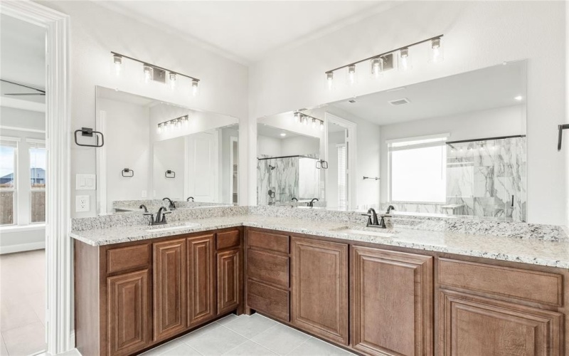 2618 Waterfall Court, Mansfield, TX 76084, 4 Bedrooms Bedrooms, ,5 BathroomsBathrooms,Residential,For Sale,2618 Waterfall Court,0,21126894