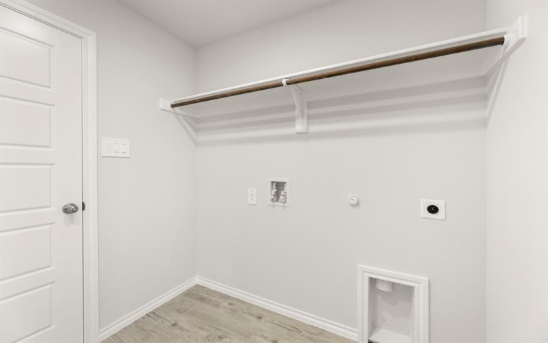 7704 Kingfisher Road, Aubrey, TX 76227, 3 Bedrooms Bedrooms, ,2 BathroomsBathrooms,Residential,For Sale,7704 Kingfisher Road,0,21126900