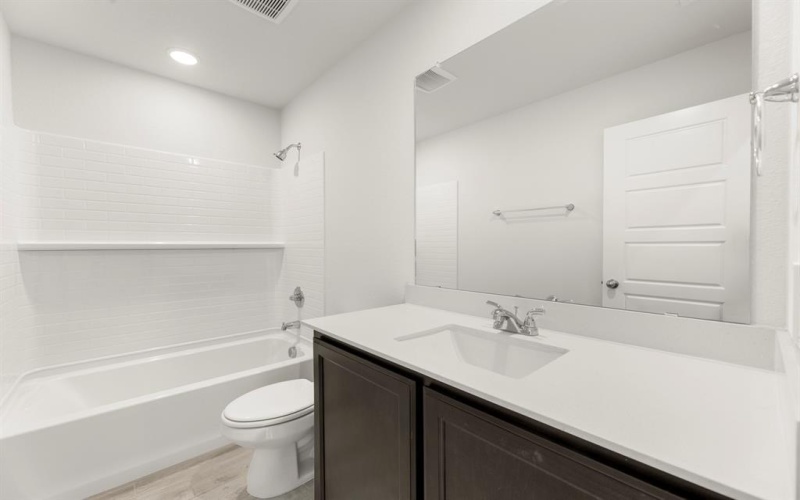 7704 Kingfisher Road, Aubrey, TX 76227, 3 Bedrooms Bedrooms, ,2 BathroomsBathrooms,Residential,For Sale,7704 Kingfisher Road,0,21126900