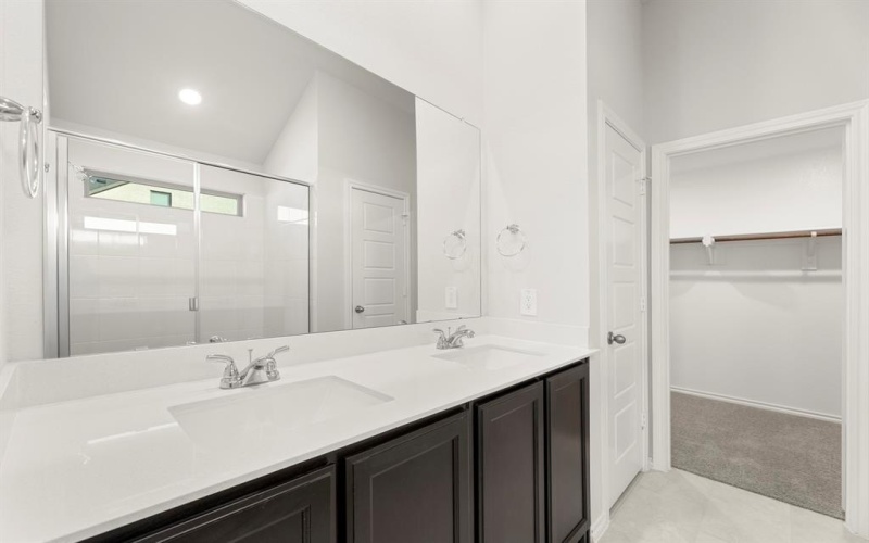 7704 Kingfisher Road, Aubrey, TX 76227, 3 Bedrooms Bedrooms, ,2 BathroomsBathrooms,Residential,For Sale,7704 Kingfisher Road,0,21126900