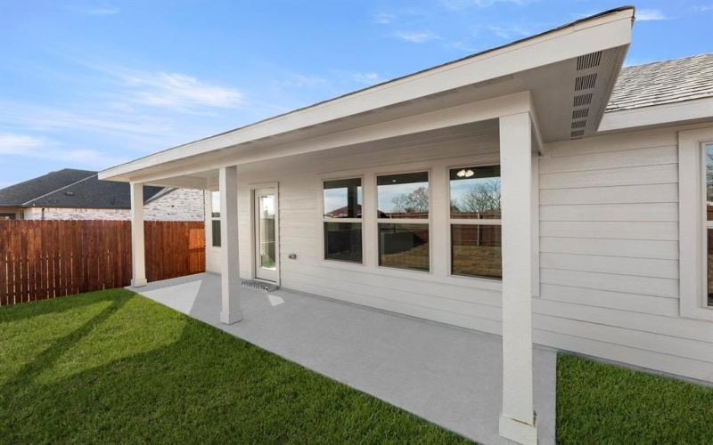 7704 Kingfisher Road, Aubrey, TX 76227, 3 Bedrooms Bedrooms, ,2 BathroomsBathrooms,Residential,For Sale,7704 Kingfisher Road,0,21126900