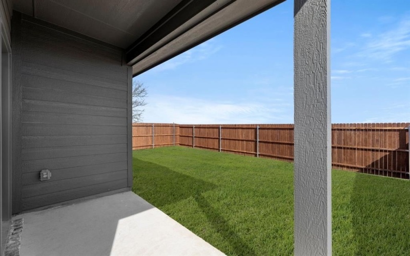 8216 Kingfisher Road, Aubrey, TX 76227, 3 Bedrooms Bedrooms, ,2 BathroomsBathrooms,Residential,For Sale,8216 Kingfisher Road,0,21126908