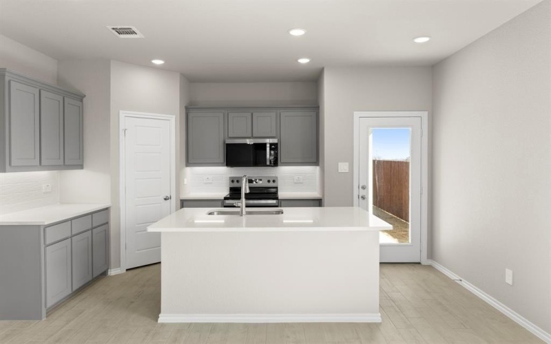 8224 Kingfisher Road, Aubrey, TX 76227, 3 Habitaciones Habitaciones , ,2 BañosBaños,Residential,En Venta,8224 Kingfisher Road,0,21126915