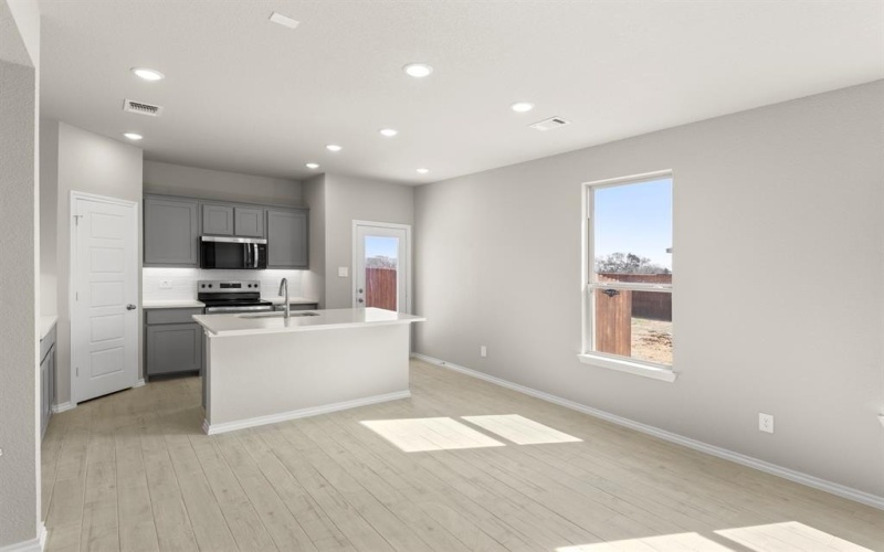 8224 Kingfisher Road, Aubrey, TX 76227, 3 Habitaciones Habitaciones , ,2 BañosBaños,Residential,En Venta,8224 Kingfisher Road,0,21126915