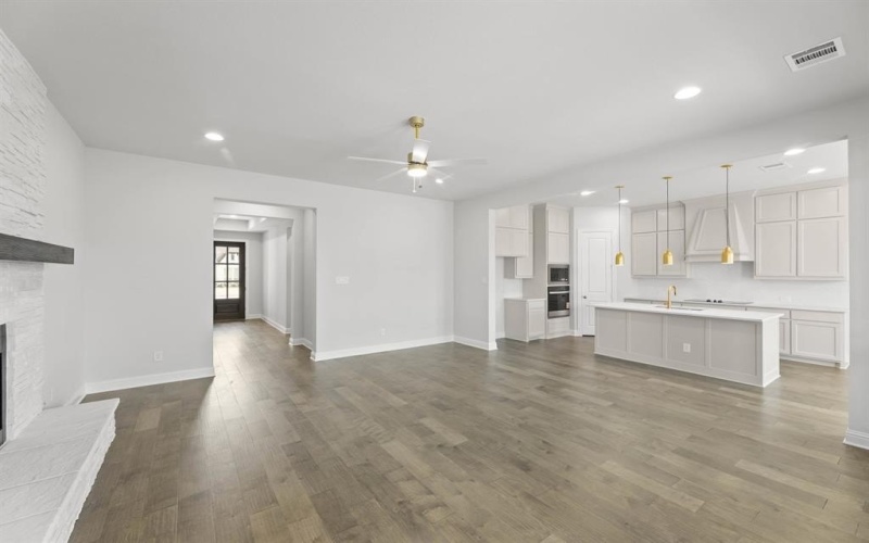 4805 Nomad Drive, Midlothian, TX 76065, 4 Bedrooms Bedrooms, ,2 BathroomsBathrooms,Residential,For Sale,4805 Nomad Drive,0,21126928