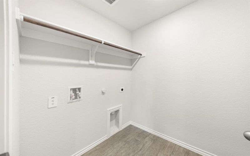 7812 Kingfisher Road, Aubrey, TX 76227, 4 Habitaciones Habitaciones , ,2 BañosBaños,Residential,En Venta,7812 Kingfisher Road,0,21126929