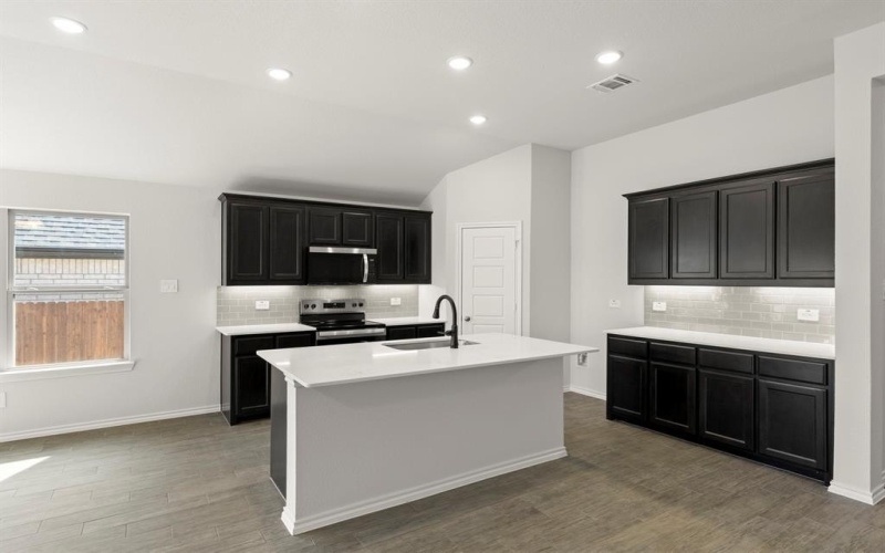 7812 Kingfisher Road, Aubrey, TX 76227, 4 Habitaciones Habitaciones , ,2 BañosBaños,Residential,En Venta,7812 Kingfisher Road,0,21126929