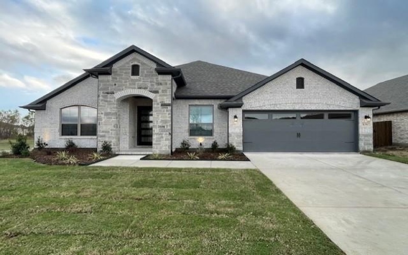 636 Red Maple Road, Waxahachie, TX 75165, 4 Bedrooms Bedrooms, ,3 BathroomsBathrooms,Residential,For Sale,636 Red Maple Road,0,21126967