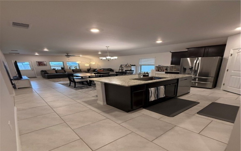 7825 Bronco Buster Drive, Corpus Christi, TX 78414, 4 Bedrooms Bedrooms, ,Residential,For Sale,7825 Bronco Buster Drive,0,468579