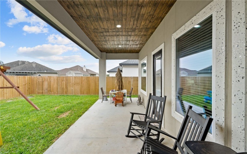 7721 Roman Drive, Corpus Christi, TX 78414, 5 Bedrooms Bedrooms, ,3 BathroomsBathrooms,Residential,For Sale,7721 Roman Drive,0,468620