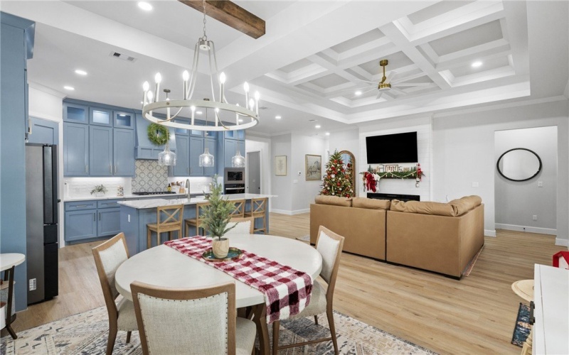 7721 Roman Drive, Corpus Christi, TX 78414, 5 Bedrooms Bedrooms, ,3 BathroomsBathrooms,Residential,For Sale,7721 Roman Drive,0,468620