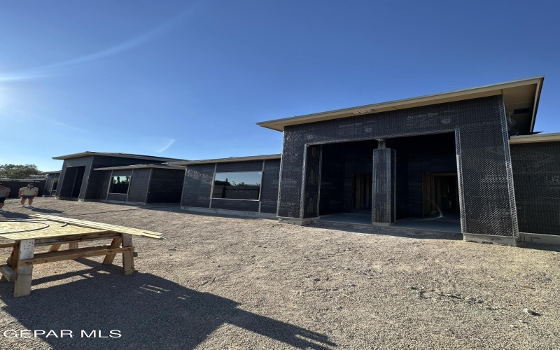 401 Borrego Road, San Elizario, TX 79849, ,Residential Multi Family,For Sale,401 Borrego Road,0,934704