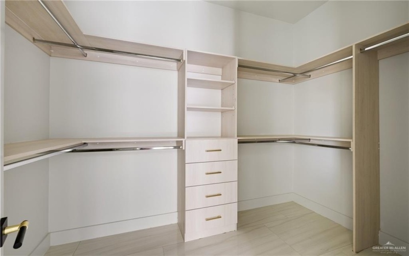 2309 Trinity Avenue, McAllen, TX 78504, 3 Bedrooms Bedrooms, ,2 BathroomsBathrooms,Residential,For Sale,2309 Trinity Avenue,0,488504