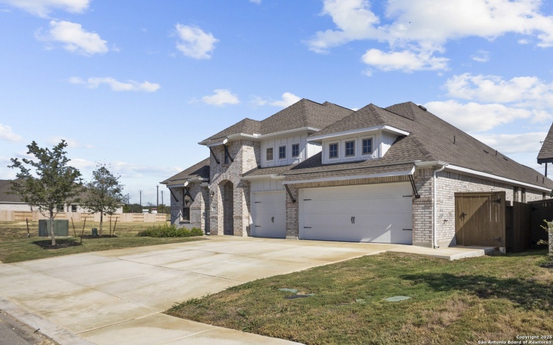 12559 Silver Gate, San Antonio, TX 78254, 4 Bedrooms Bedrooms, ,3 BathroomsBathrooms,Residential,For Sale,12559 Silver Gate,0,1839122