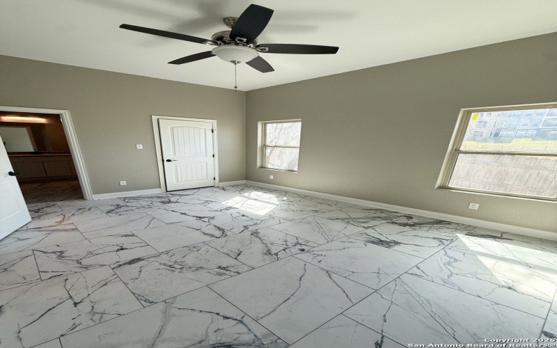 7802 Clearwater Blvd, Selma, TX 78154, 5 Bedrooms Bedrooms, ,5 BathroomsBathrooms,Residential,For Sale,7802 Clearwater Blvd,0,1850734