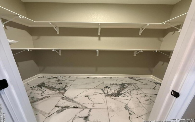 7802 Clearwater Blvd, Selma, TX 78154, 5 Bedrooms Bedrooms, ,5 BathroomsBathrooms,Residential,For Sale,7802 Clearwater Blvd,0,1850734