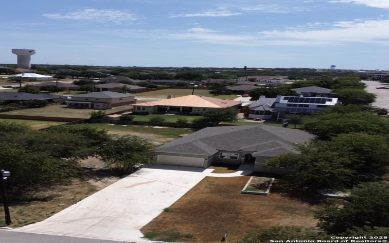 7802 Clearwater Blvd, Selma, TX 78154, 5 Bedrooms Bedrooms, ,5 BathroomsBathrooms,Residential,For Sale,7802 Clearwater Blvd,0,1850734