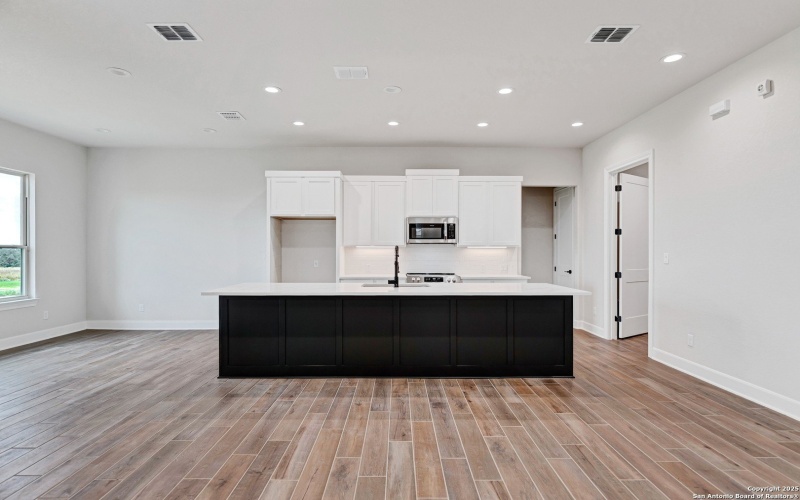 173 Pine Valley Dr, La Vernia, TX 78121, 4 Bedrooms Bedrooms, ,2 BathroomsBathrooms,Residential,For Sale,173 Pine Valley Dr,0,1893268