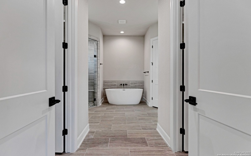 173 Pine Valley Dr, La Vernia, TX 78121, 4 Bedrooms Bedrooms, ,2 BathroomsBathrooms,Residential,For Sale,173 Pine Valley Dr,0,1893268