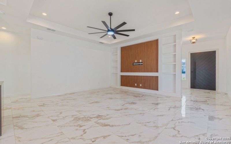 3914 Yoyis St, Laredo, TX 78046, 3 Bedrooms Bedrooms, ,2 BathroomsBathrooms,Residential,For Sale,3914 Yoyis St,0,1896945