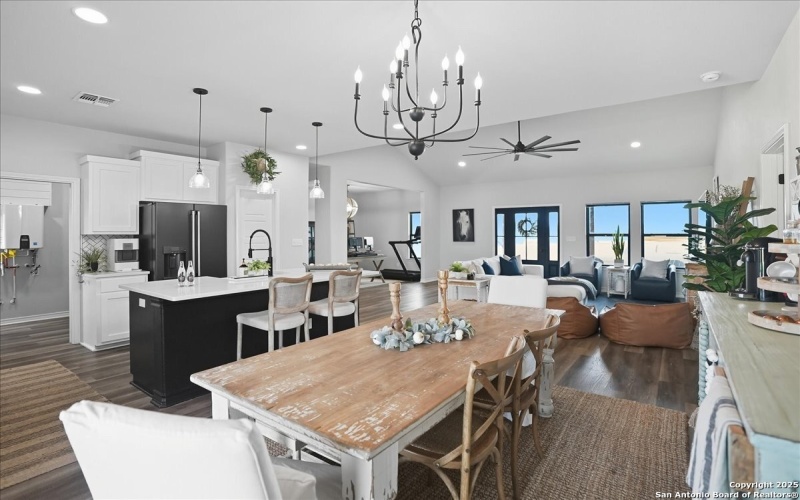 1959 W fm 2044, Alice, TX 78332, 3 Bedrooms Bedrooms, ,2 BathroomsBathrooms,Residential,For Sale,1959 W fm 2044,0,1909118