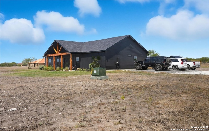 1959 W fm 2044, Alice, TX 78332, 3 Bedrooms Bedrooms, ,2 BathroomsBathrooms,Residential,For Sale,1959 W fm 2044,0,1909118