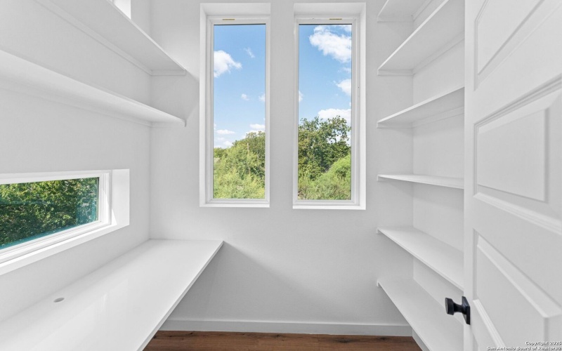 108 Vine St unit: 103 #103, San Antonio, TX 78210, 2 Bedrooms Bedrooms, ,2 BathroomsBathrooms,Residential,For Sale,108 Vine St unit: 103,0,1910936