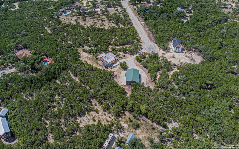 182 country point, Lakehills, TX 78063, 3 Bedrooms Bedrooms, ,2 BathroomsBathrooms,Residential,For Sale,182 country point,0,1911822