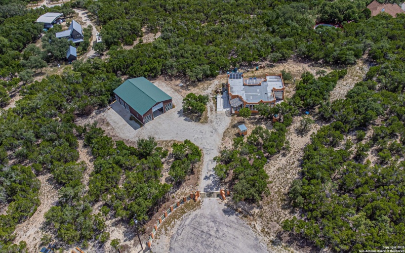 182 country point, Lakehills, TX 78063, 3 Bedrooms Bedrooms, ,2 BathroomsBathrooms,Residential,For Sale,182 country point,0,1911822