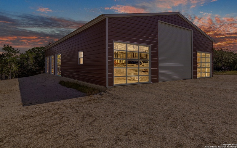 182 country point, Lakehills, TX 78063, 3 Bedrooms Bedrooms, ,2 BathroomsBathrooms,Residential,For Sale,182 country point,0,1911822