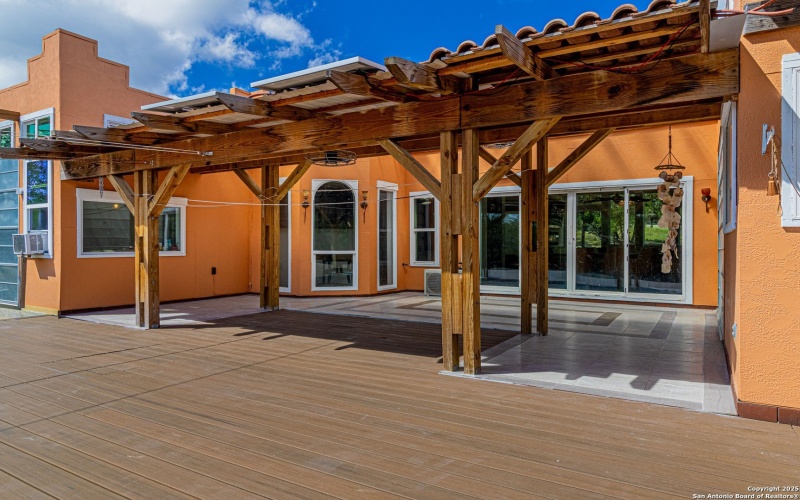 182 country point, Lakehills, TX 78063, 3 Bedrooms Bedrooms, ,2 BathroomsBathrooms,Residential,For Sale,182 country point,0,1911822