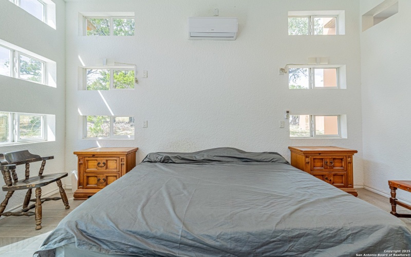 182 country point, Lakehills, TX 78063, 3 Bedrooms Bedrooms, ,2 BathroomsBathrooms,Residential,For Sale,182 country point,0,1911822