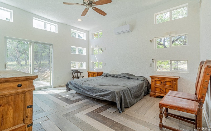 182 country point, Lakehills, TX 78063, 3 Bedrooms Bedrooms, ,2 BathroomsBathrooms,Residential,For Sale,182 country point,0,1911822