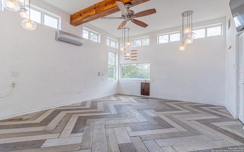 182 country point, Lakehills, TX 78063, 3 Bedrooms Bedrooms, ,2 BathroomsBathrooms,Residential,For Sale,182 country point,0,1911822