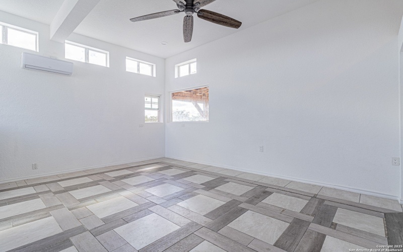 182 country point, Lakehills, TX 78063, 3 Bedrooms Bedrooms, ,2 BathroomsBathrooms,Residential,For Sale,182 country point,0,1911822