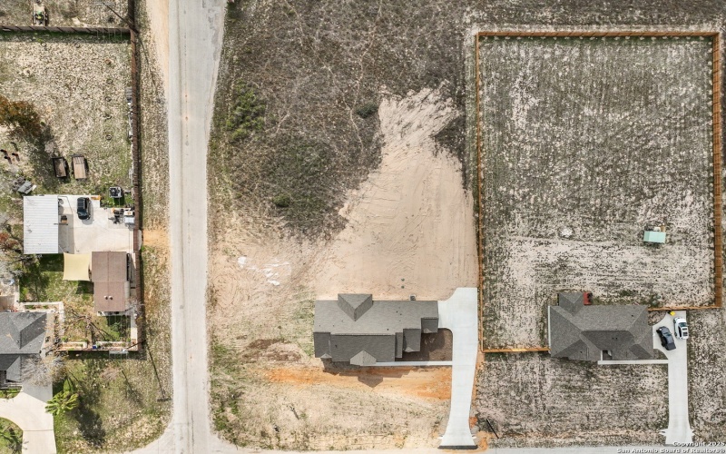 70 Log Cabin Way, Poteet, TX 78065, 4 Bedrooms Bedrooms, ,2 BathroomsBathrooms,Residential,For Sale,70 Log Cabin Way,0,1911937