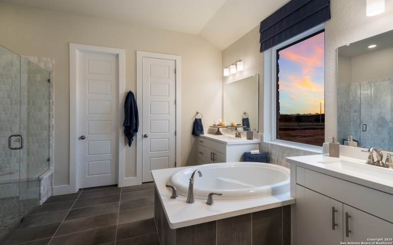 379 Borchers Blvd, New Braunfels, TX 78132, 4 Bedrooms Bedrooms, ,5 BathroomsBathrooms,Residential,For Sale,379 Borchers Blvd,0,1912065