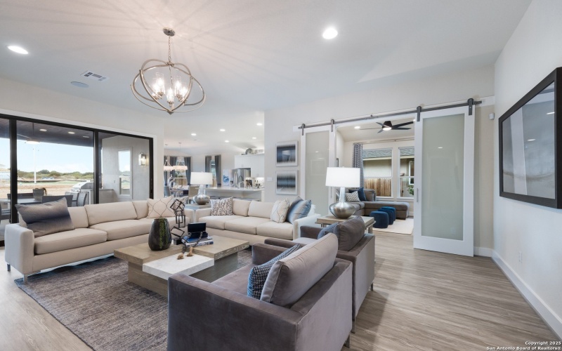 379 Borchers Blvd, New Braunfels, TX 78132, 4 Bedrooms Bedrooms, ,5 BathroomsBathrooms,Residential,For Sale,379 Borchers Blvd,0,1912065