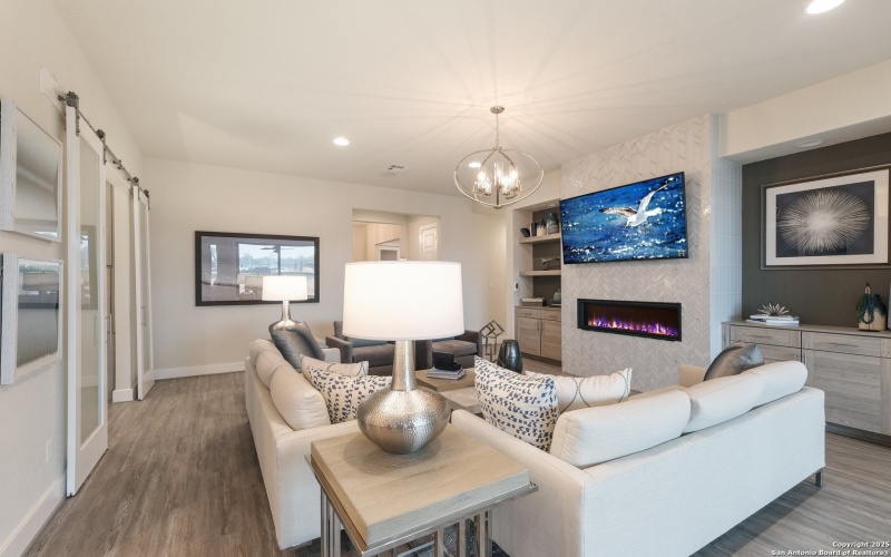 379 Borchers Blvd, New Braunfels, TX 78132, 4 Bedrooms Bedrooms, ,5 BathroomsBathrooms,Residential,For Sale,379 Borchers Blvd,0,1912065