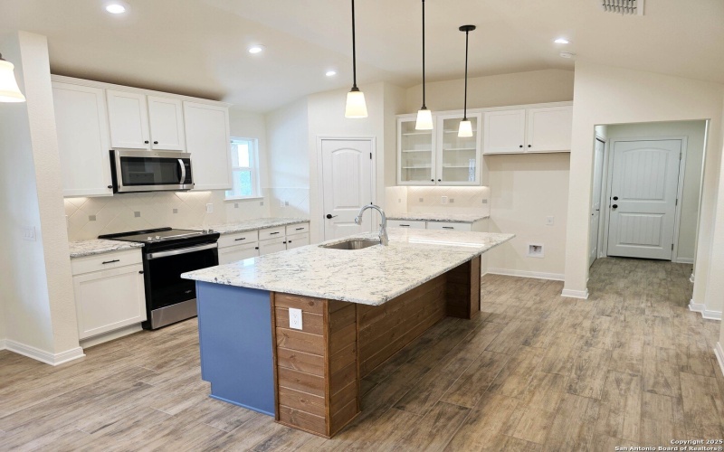 684 Appaloosa, Fischer, TX 78623, 3 Bedrooms Bedrooms, ,2 BathroomsBathrooms,Residential,For Sale,684 Appaloosa,0,1913832